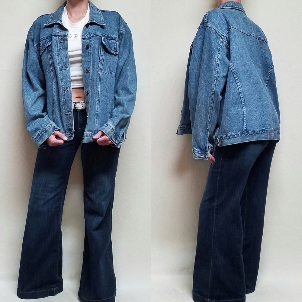 Vintage 90s St. John's Bay Volup Light Wash Stone Wash Denim Trucker Jacket 22W